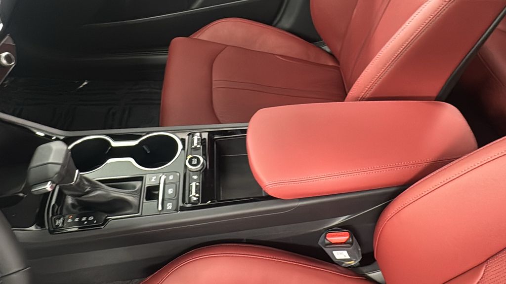 2026 Kia K5 GT-Line photo 31
