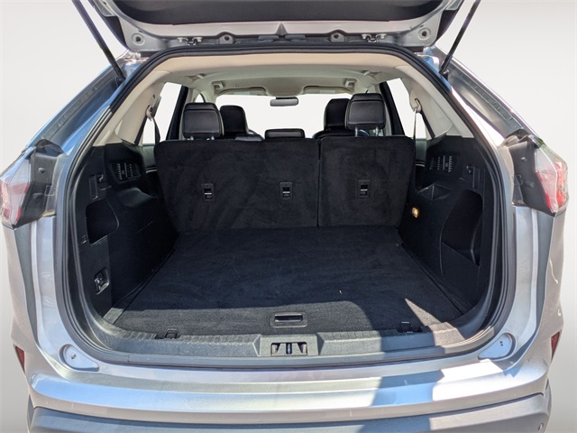 2023 Ford Edge SEL photo 23