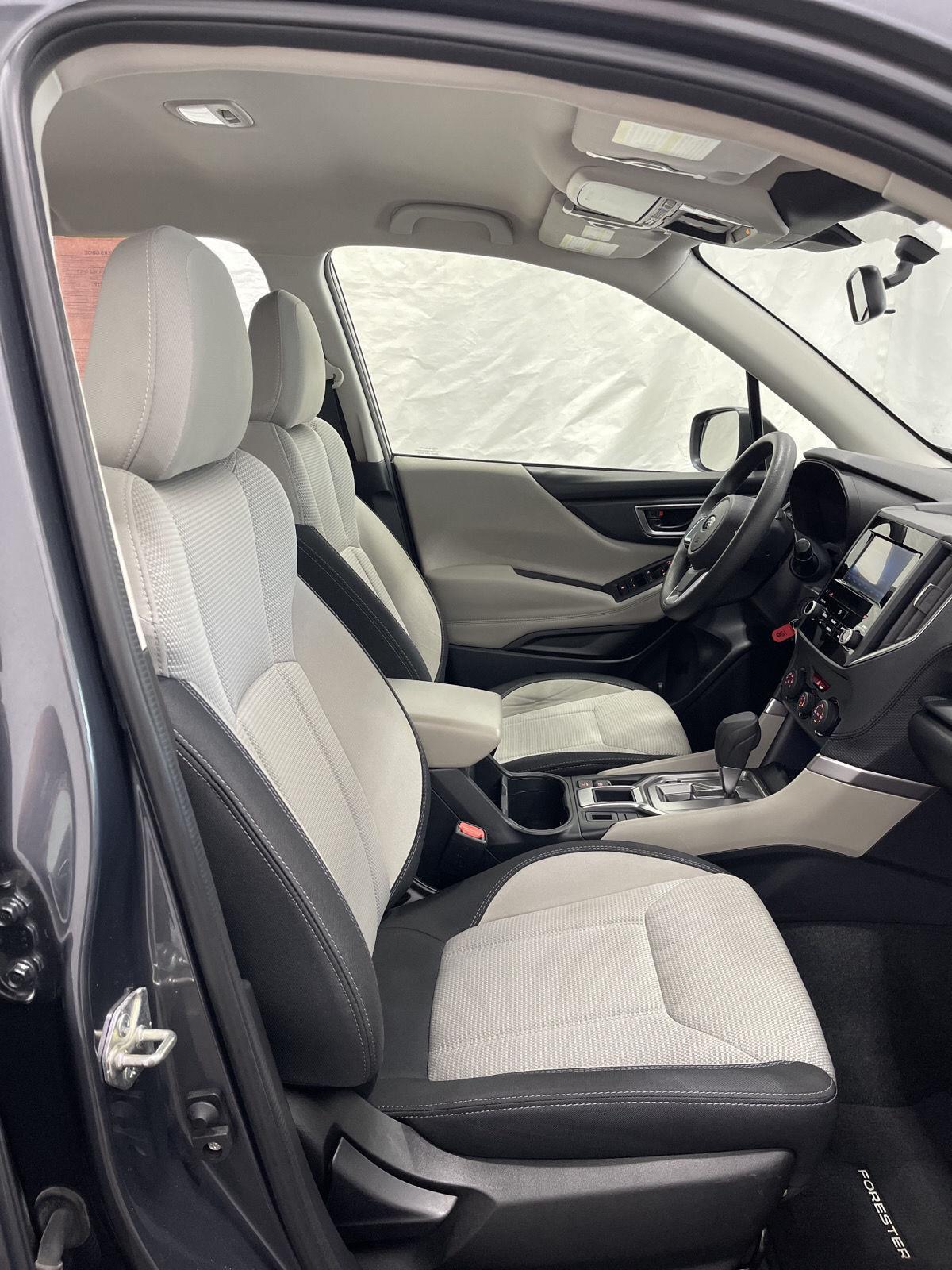 2022 Subaru Forester Sport photo 8