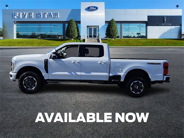 2023 Ford F-250 Lariat photo 4