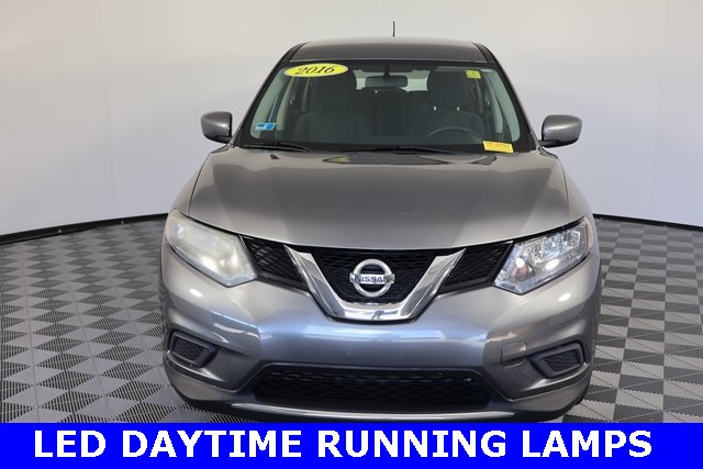 2016 Nissan Rogue S photo 3