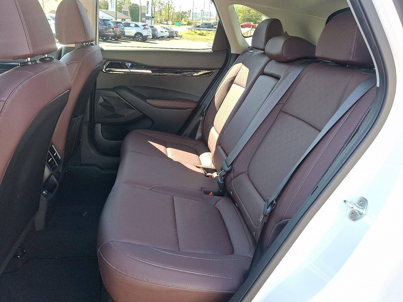 2023 Kia Seltos SX photo 10