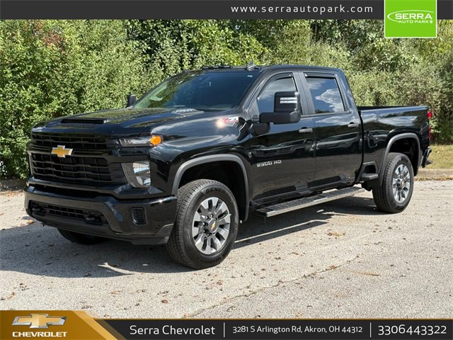 2024 Chevrolet Silverado 2500HD Custom's photo