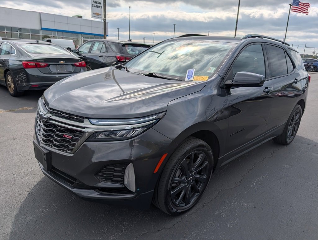 2022 Chevrolet Equinox RS photo 3