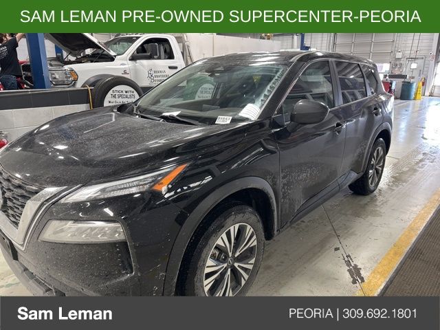 2023 Nissan Rogue SV's photo