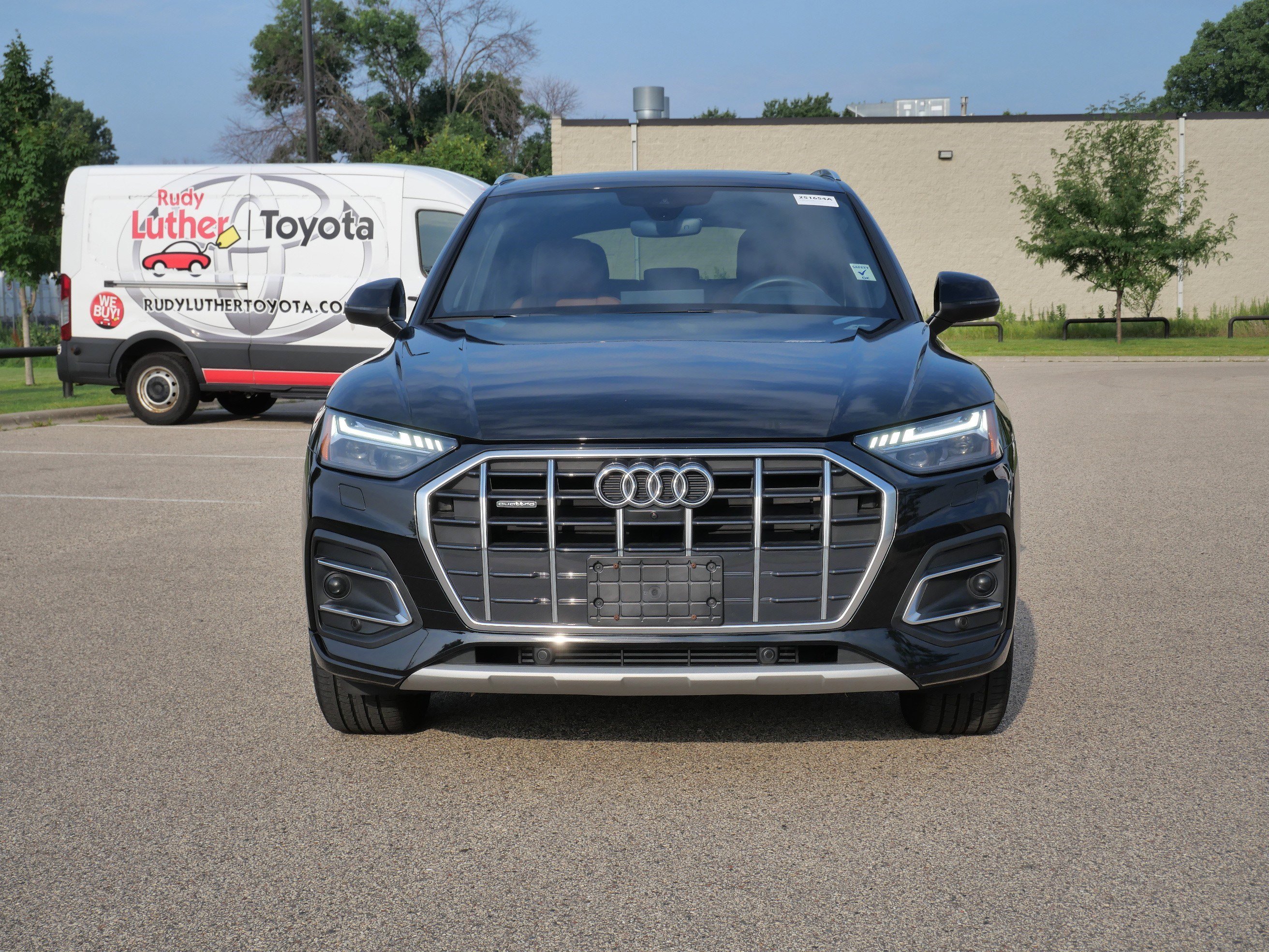 Used 2021 Audi Q5 Prestige with VIN WA1CABFY1M2086362 for sale in Golden Valley, Minnesota