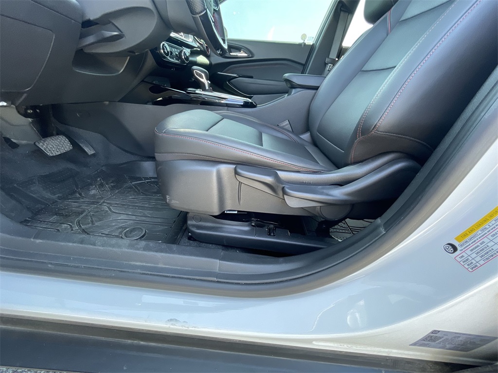 2024 Chevrolet Trax photo 10