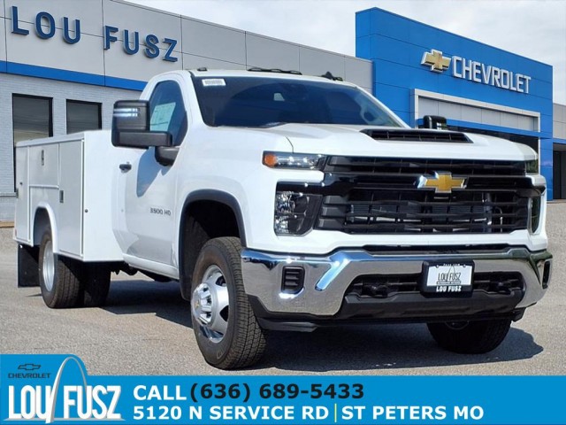 New Chevy Silverado 3500 Chassis Cab for Sale in St. Peters, MO