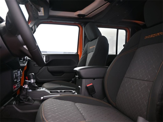 2025 Jeep Gladiator Mojave photo 9