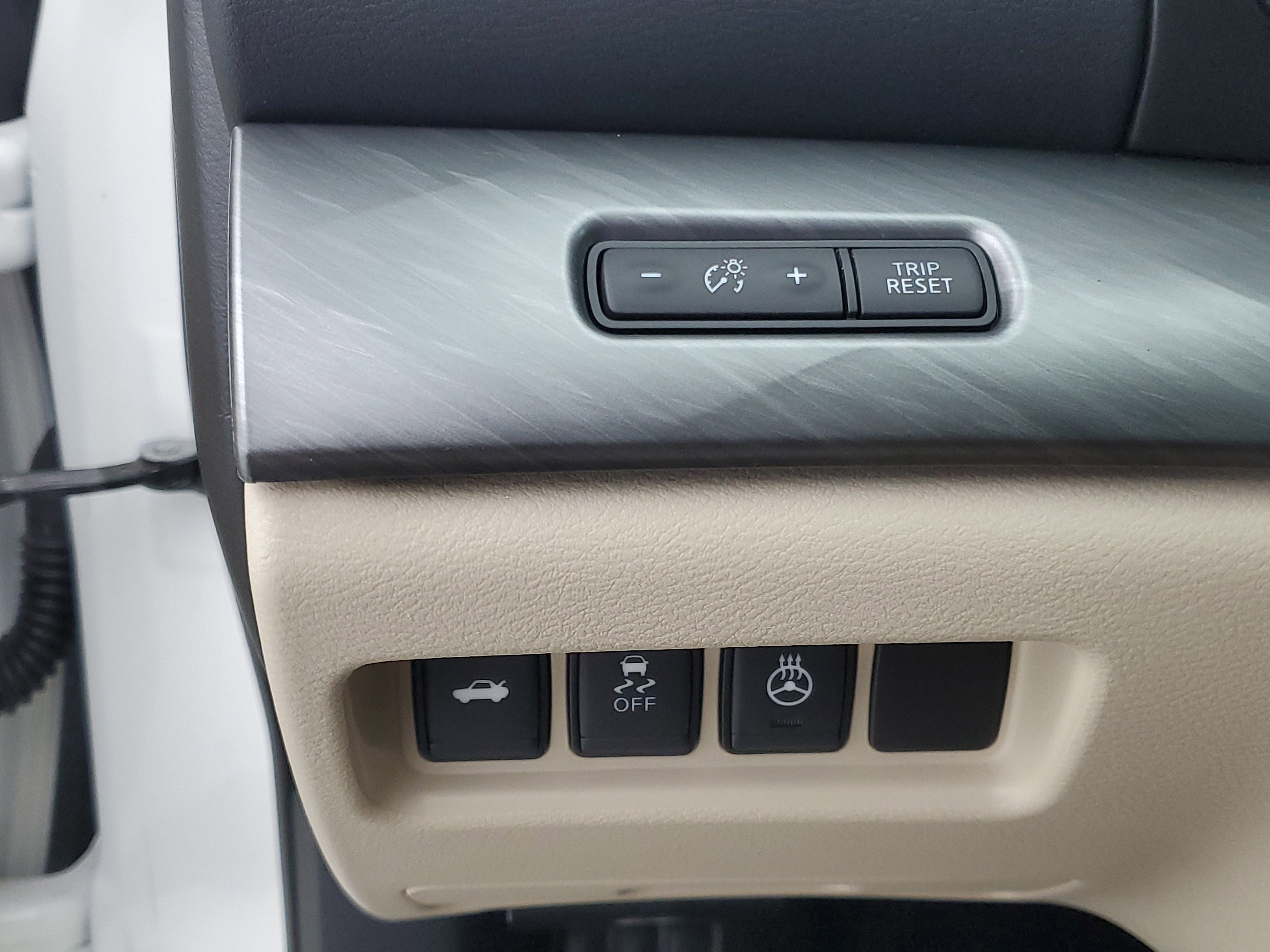 2018 Nissan Maxima SL photo 3