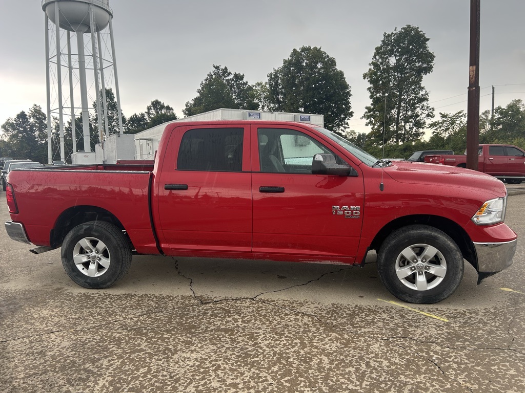 2023 Ram 1500 Classic SLT photo 3