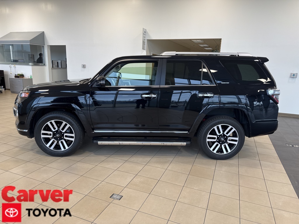 2023 Toyota 4Runner Limited's photo