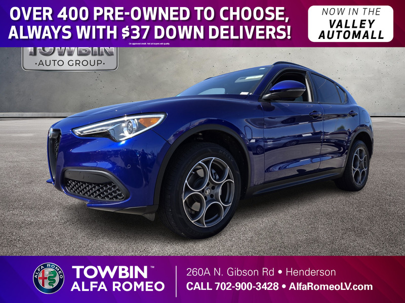 2022 Alfa Romeo Stelvio Base