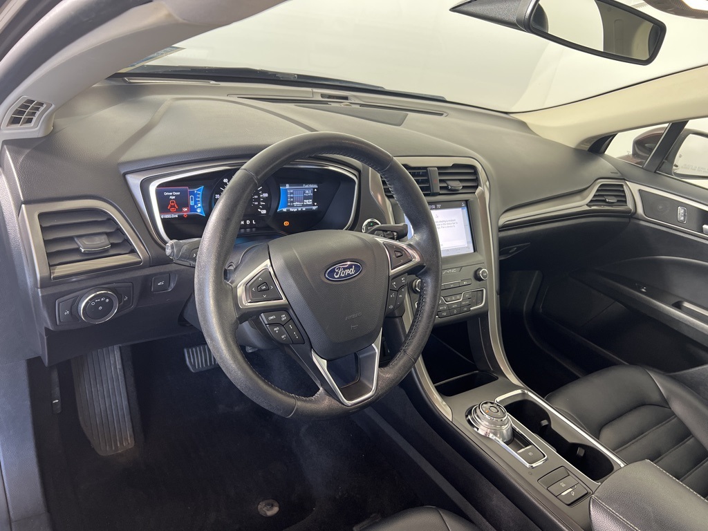 2019 Ford Fusion Hybrid SEL photo 13