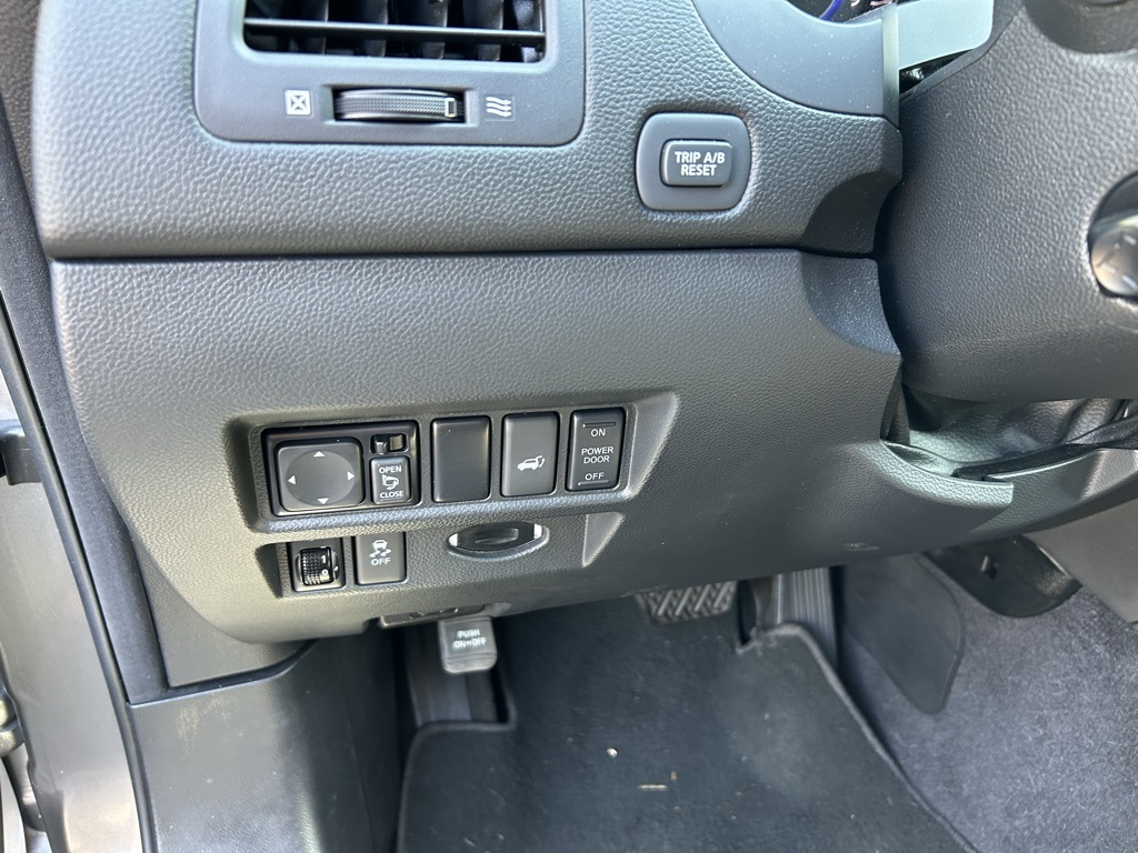 2013 Infiniti FX37 Base photo 12