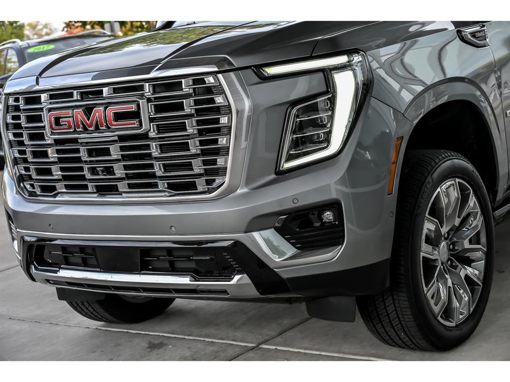 2025 Gmc Yukon XL Denali photo 2
