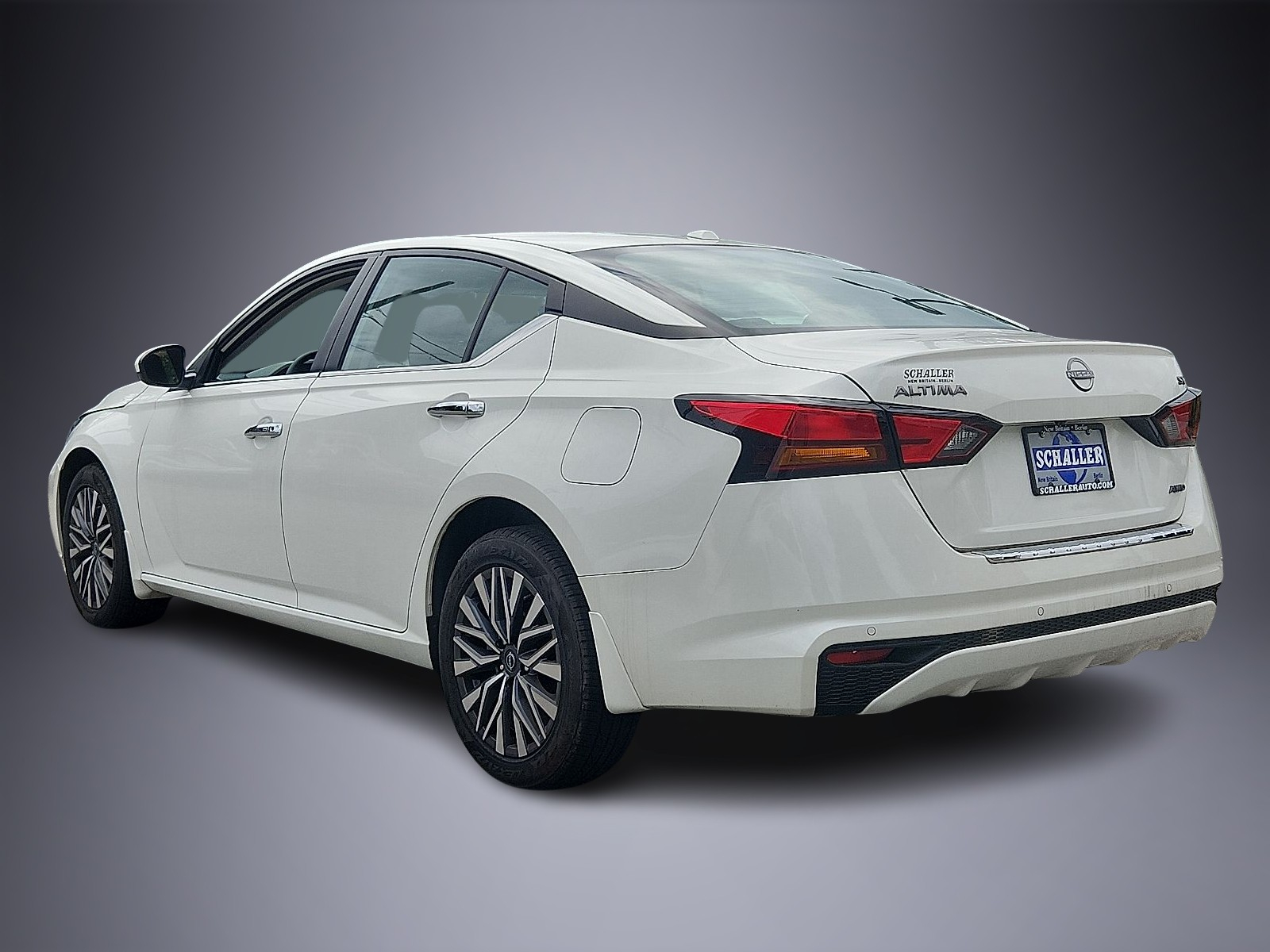 2023 Nissan Altima 2.5 SV photo 4