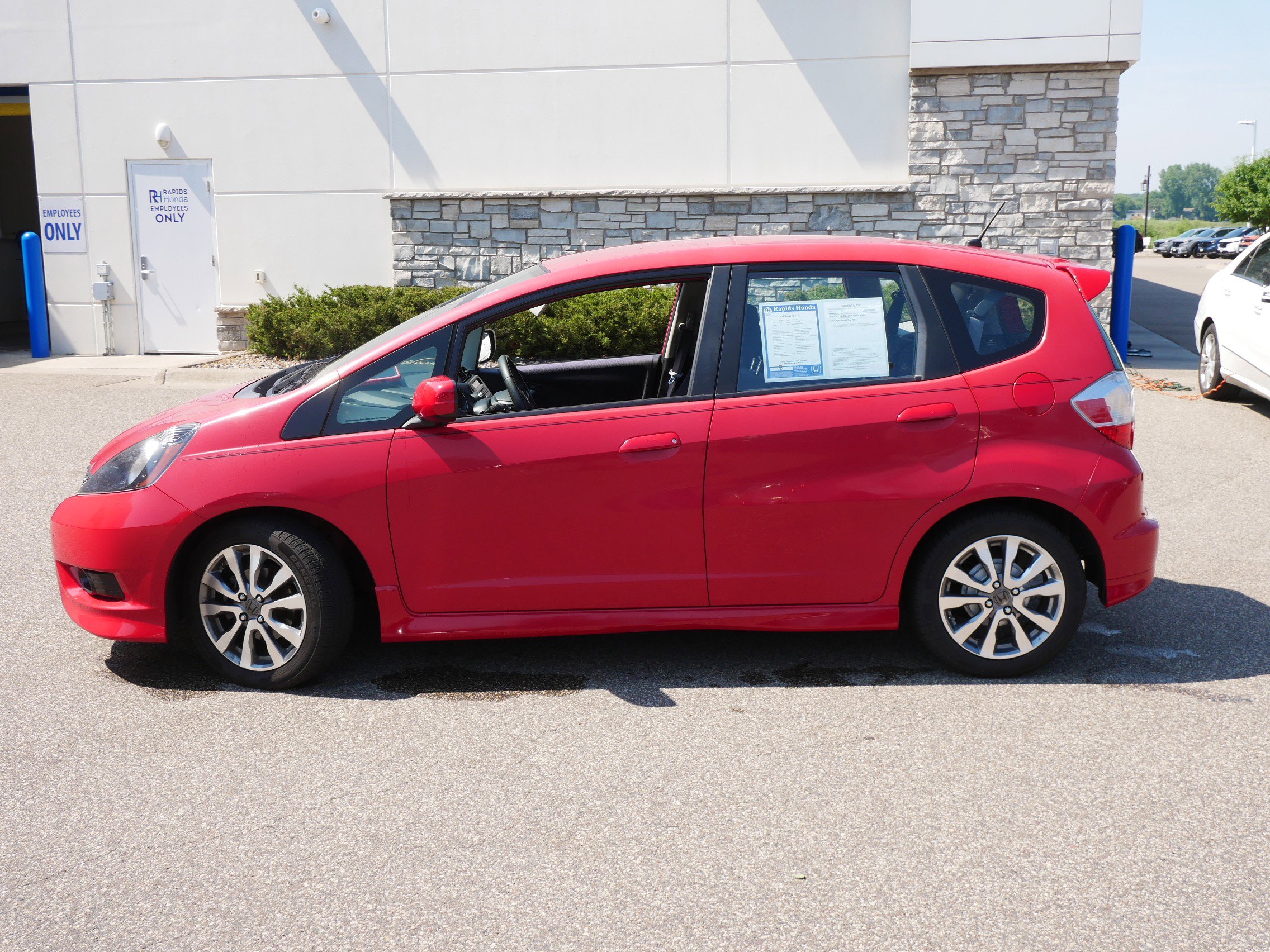 Used 2013 Honda Fit Sport with VIN JHMGE8H58DC043356 for sale in Coon Rapids, Minnesota