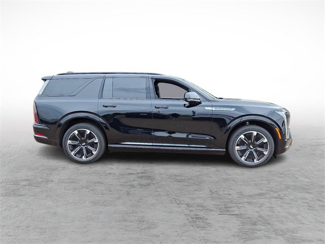 2026 Cadillac Escalade Sport photo 4