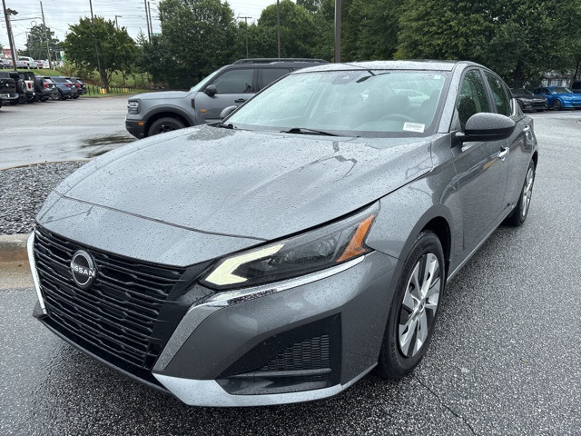 2024 Nissan Altima 2.5 S photo 4