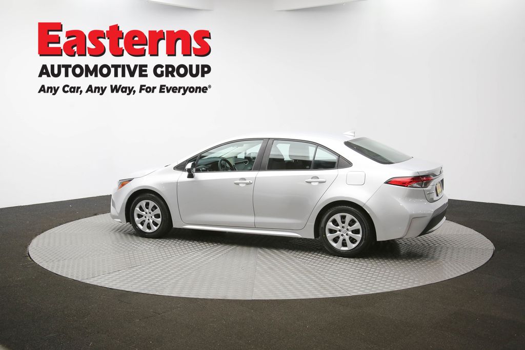 2021 Toyota Corolla LE photo 47