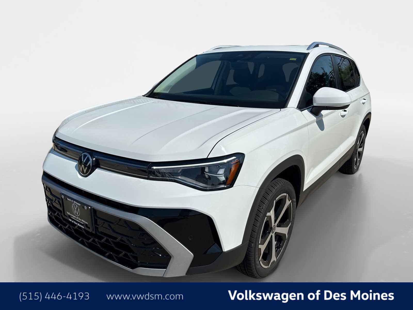 2025 Volkswagen Taos SEL's photo