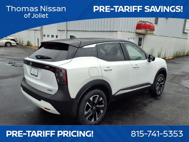 2025 Nissan Kicks SV photo 3