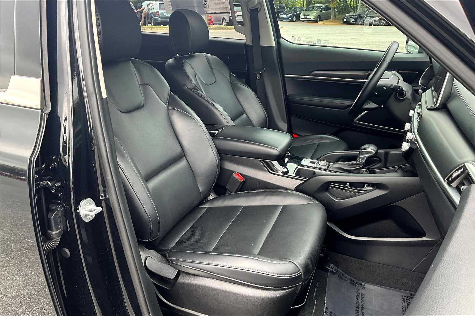 2022 Kia Telluride LX photo 8