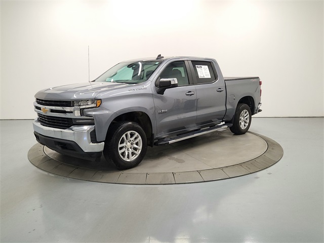 2020 Chevrolet Silverado 1500 LT photo 3