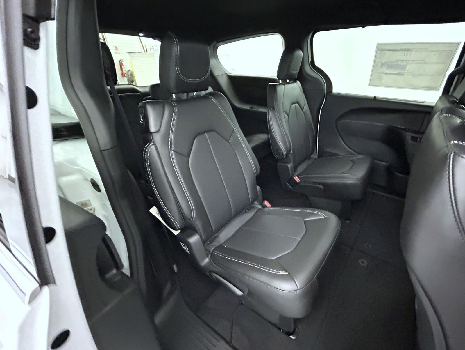 2026 Chrysler Voyager LX photo 17