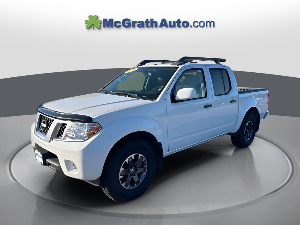 2020 Nissan Frontier PRO-4X Crew Cab photo 3