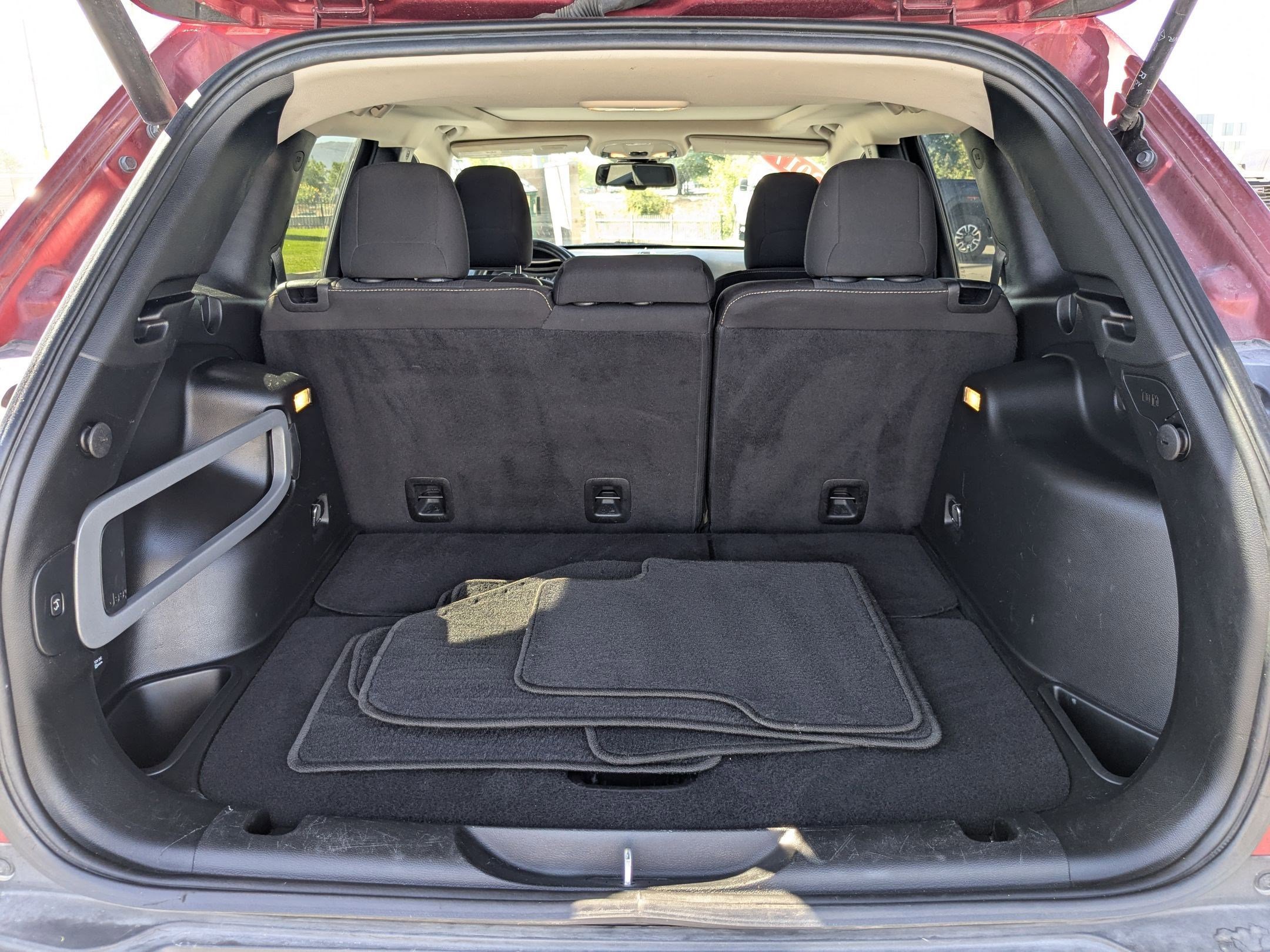 2017 Jeep Cherokee Latitude photo 20