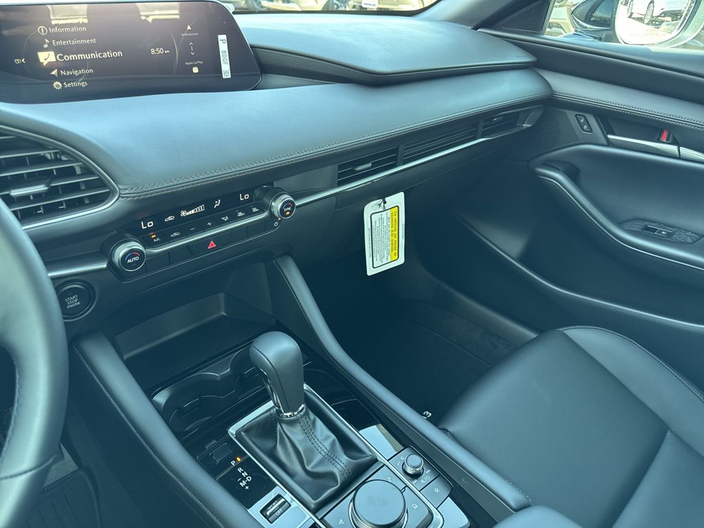 2025 Mazda Mazda3 Hatchback 2.5 Select Sport photo 16
