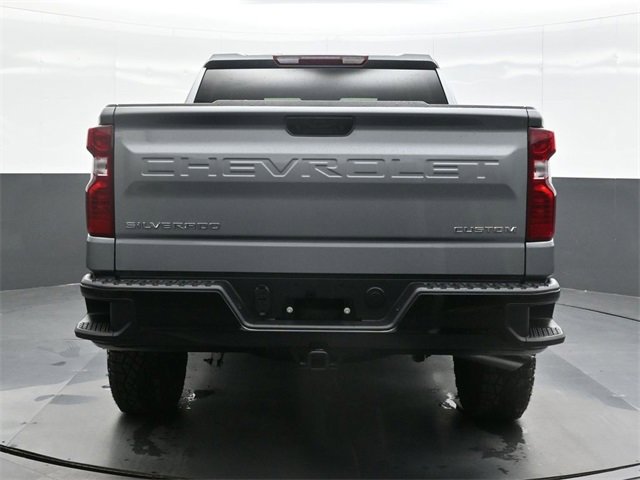 2026 Chevrolet Silverado 1500 Custom Trail Boss photo 2