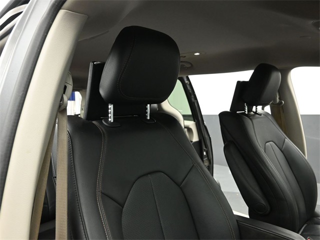 2017 CHRYSLER PACIFICA - Image 28