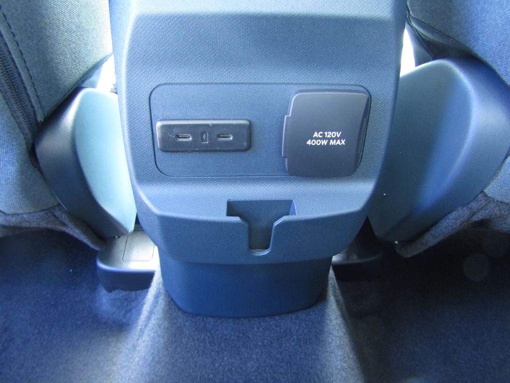 2025 Ford Maverick XLT photo 16