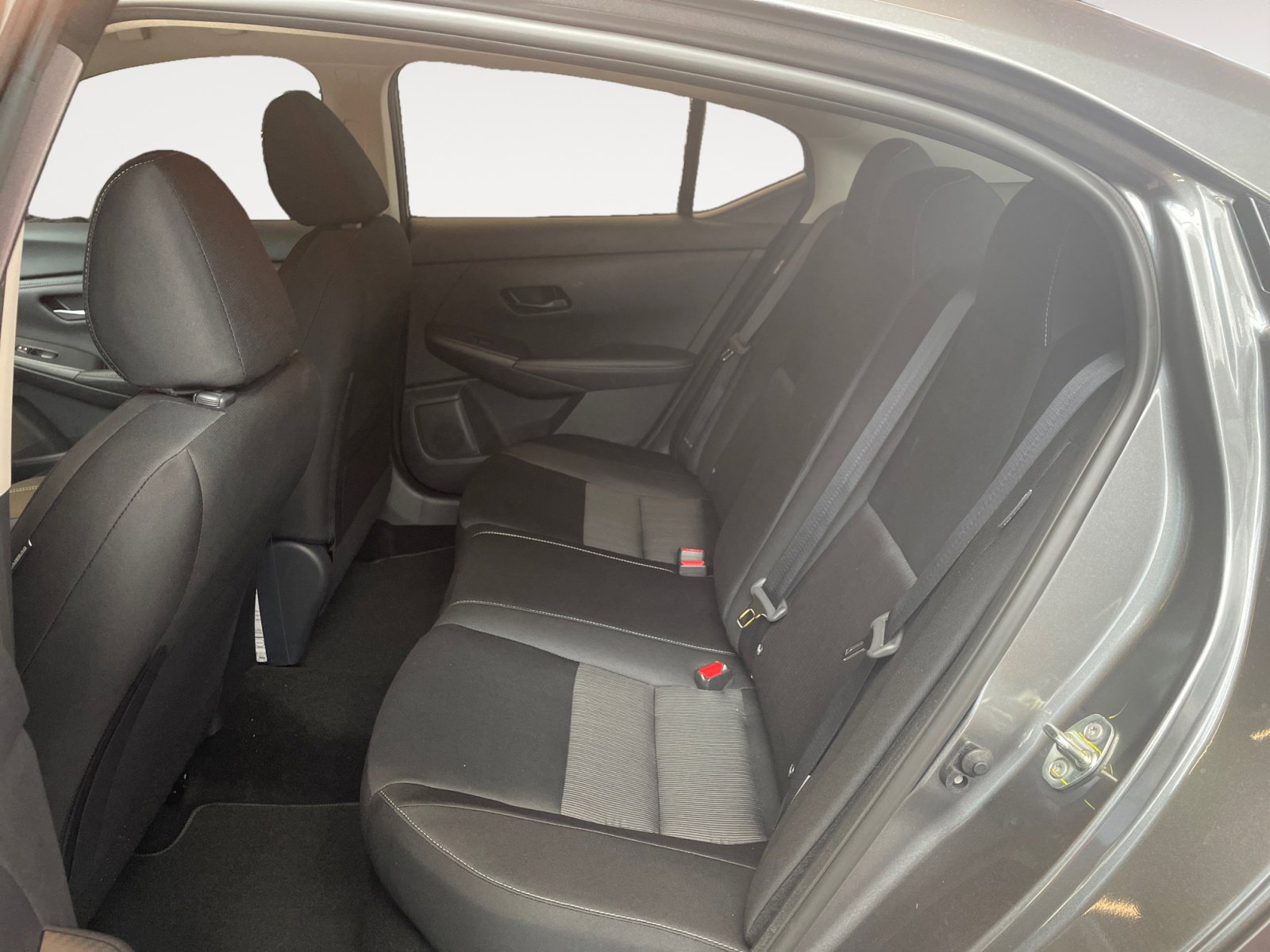 2025 Nissan Sentra SV photo 21