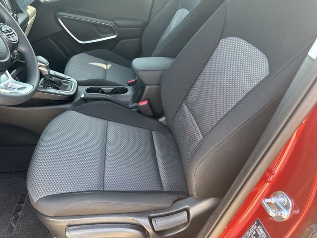 2025 Kia Soul LX photo 5