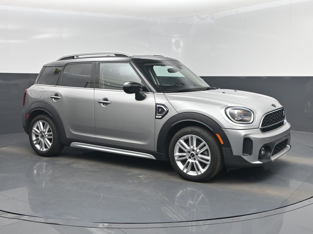 2023 MINI Countryman S's photo