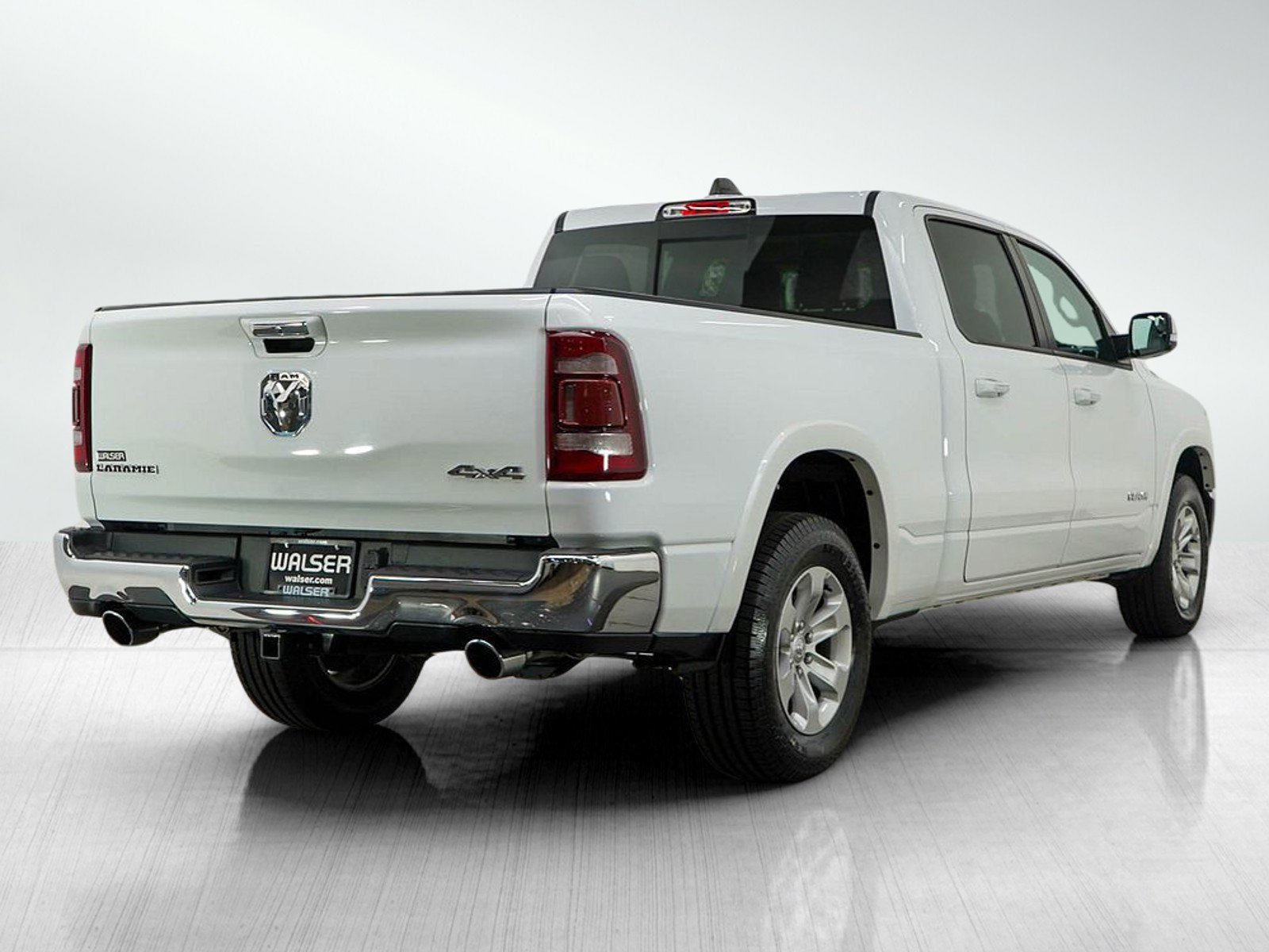 2022 Ram 1500 Laramie photo 4