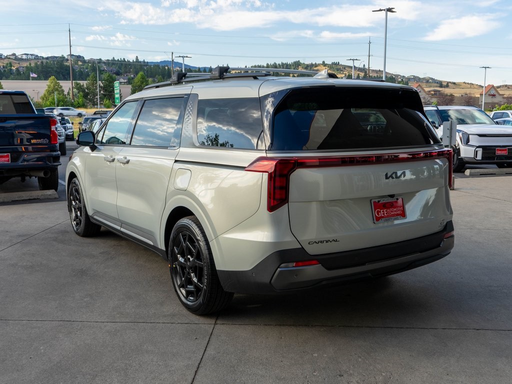 2026 Kia Carnival SX photo 3