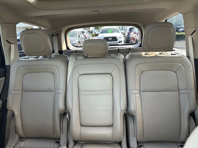 2020 Lincoln Aviator Reserve photo 21