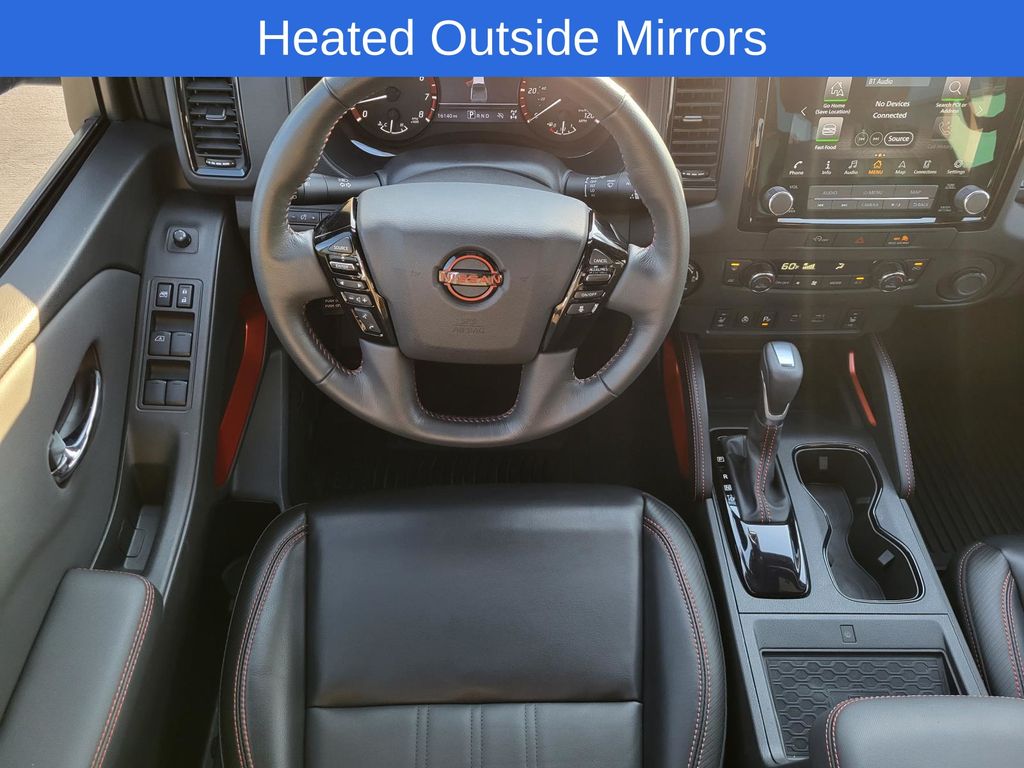 2024 Nissan Frontier PRO-4X photo 14