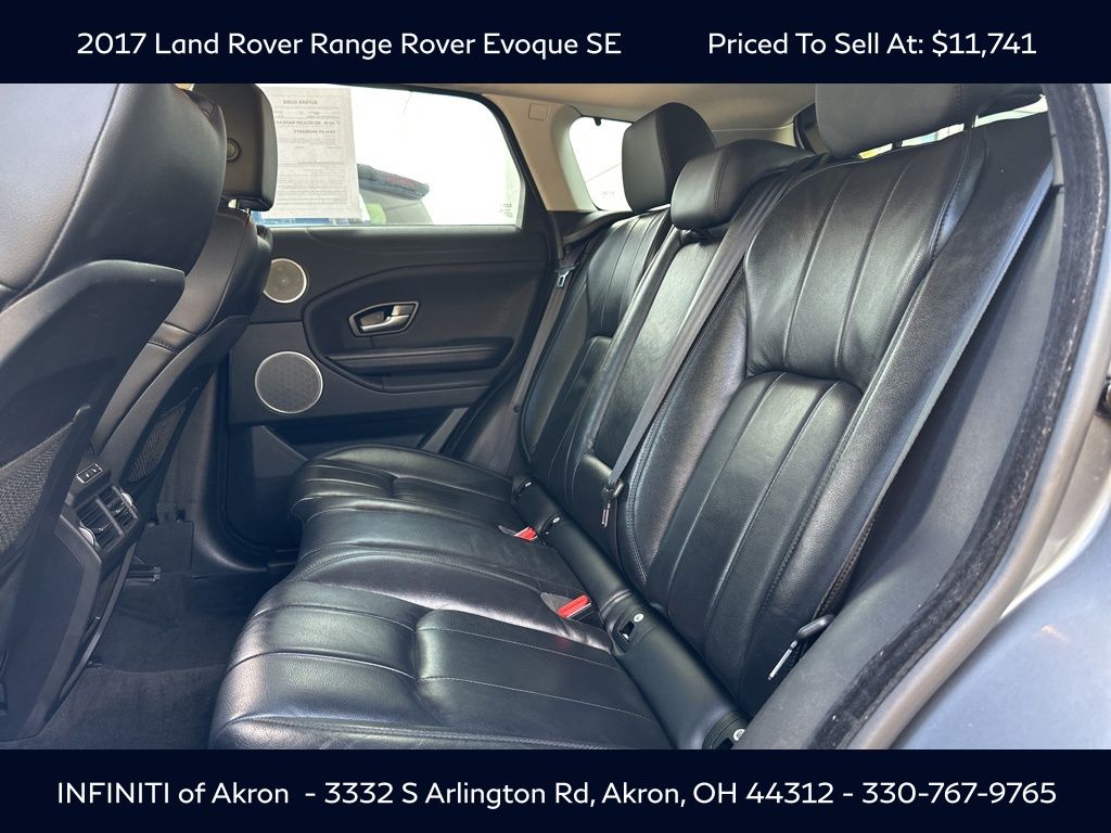 2017 Land Rover Range Rover Evoque SE photo 34