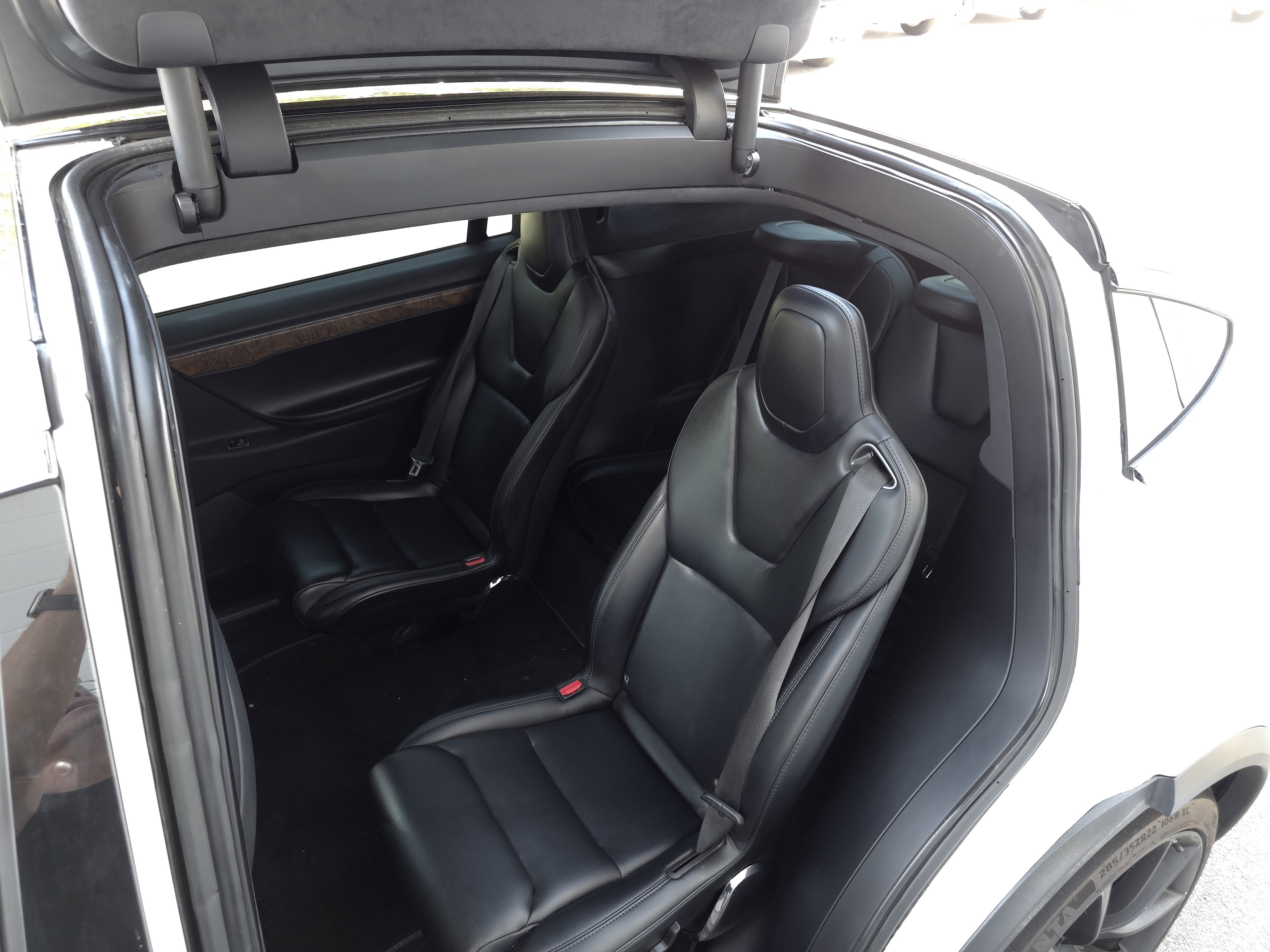 2020 Tesla Model X Long Range photo 20