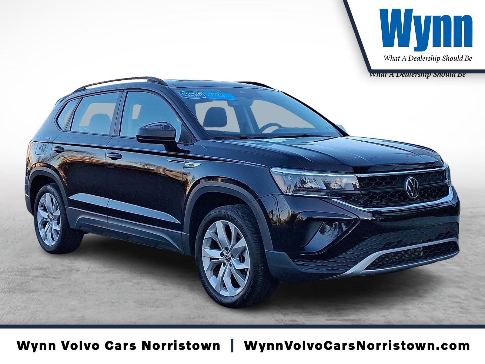 2023 Volkswagen Taos S's photo