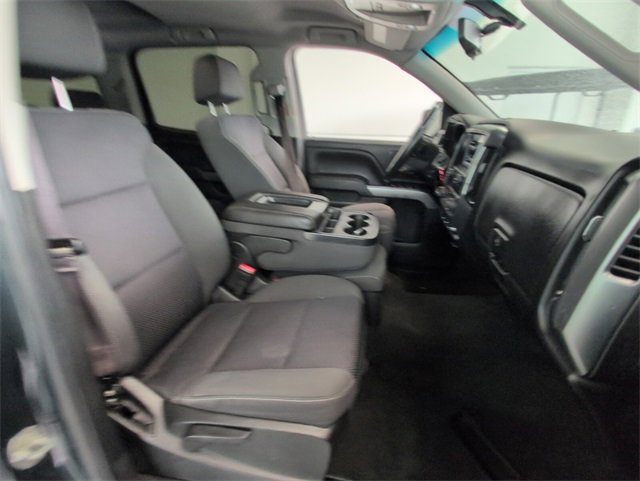 Used 2017 GRAPHITE METALLIC Chevrolet LT image 13