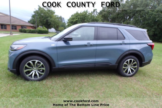 2025 Ford Explorer ST-Line photo 4