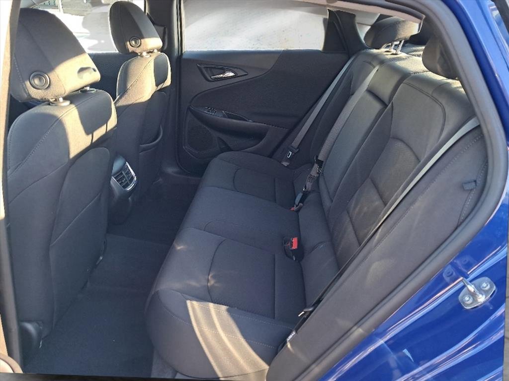 2023 Chevrolet Malibu 1LT photo 9