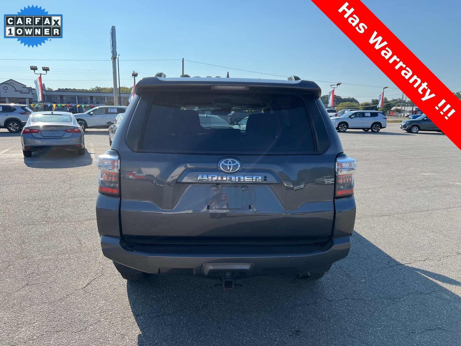 2023 Toyota 4Runner SR5 photo 3